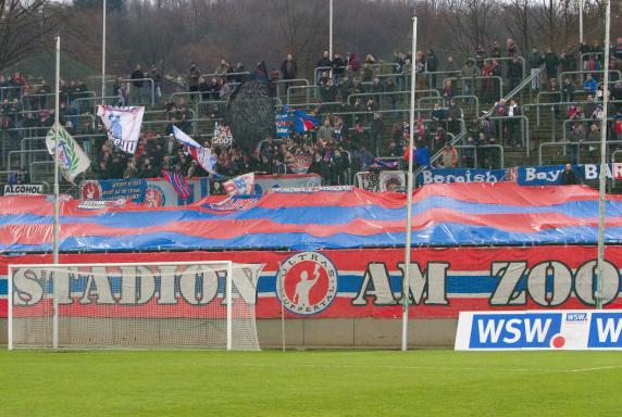 Fans, Wuppertal, Stadion am Zoo, Ultras Wuppertal, Saison 2013 / 2014, Fans Wuppertal, Wuppertal Fans, WSV Fans, Fans WSV, Fans, Wuppertal, Stadion am Zoo, Ultras Wuppertal, Saison 2013 / 2014, Fans Wuppertal, Wuppertal Fans, WSV Fans, Fans WSV